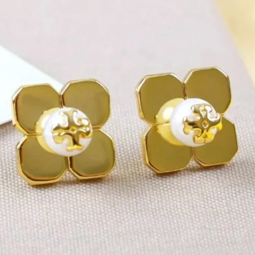 Tory Burch Babylon Gold & Pearl Earrings NWOT